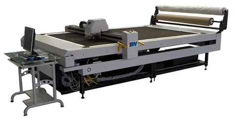 commercial fabric cutting machine